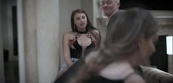  What an awkward and embarrassing situation Jaye Summers gets in while she gets fucked in public during this fucking crazy party!